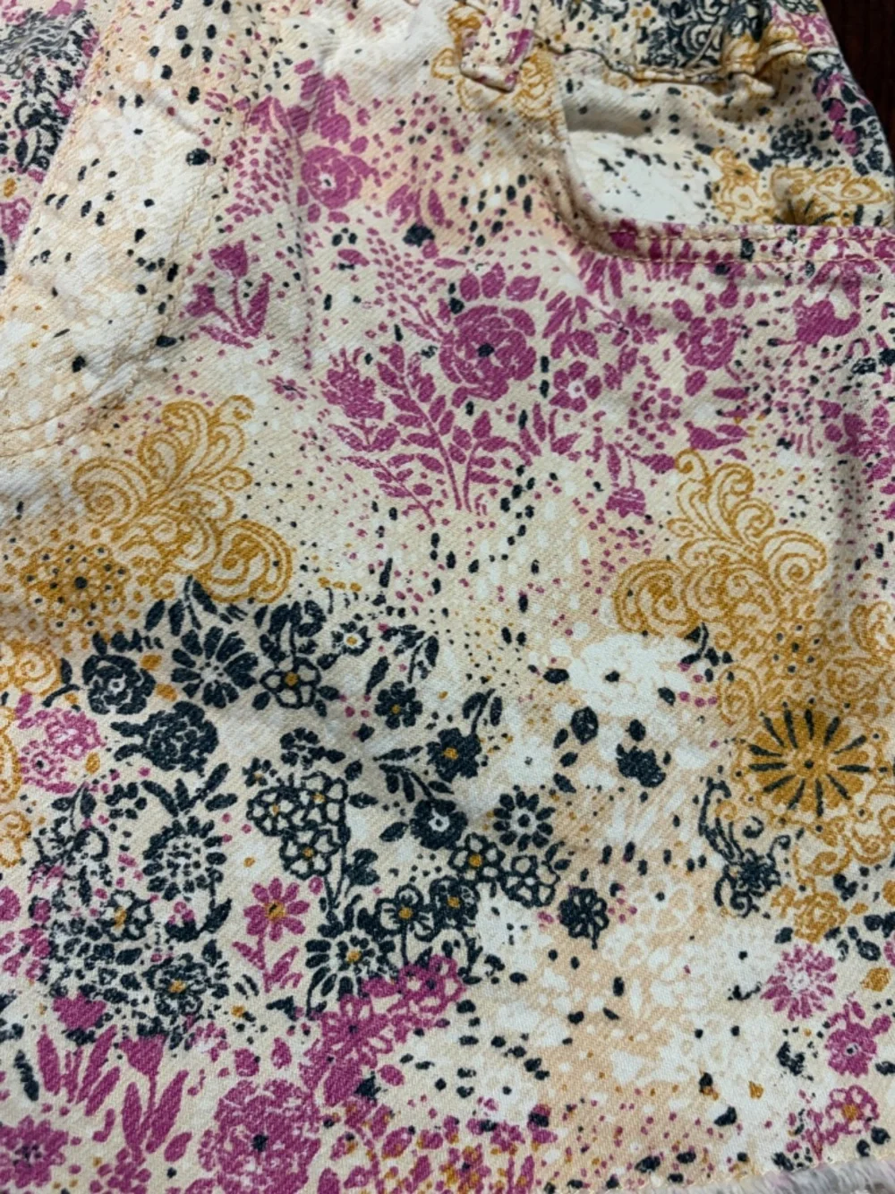 Anthropologie Pilcro XS floral print shorts - Picture 6 of 6